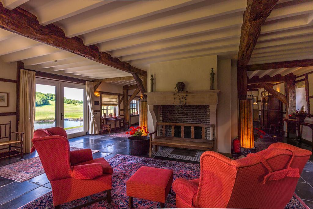 Auberge De Smockelaer Heijenrath Стая снимка